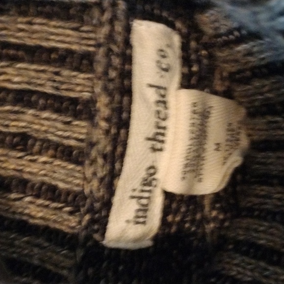 Indigo threads and Co cable net turtlenecks sweater - Picture 2 of 3